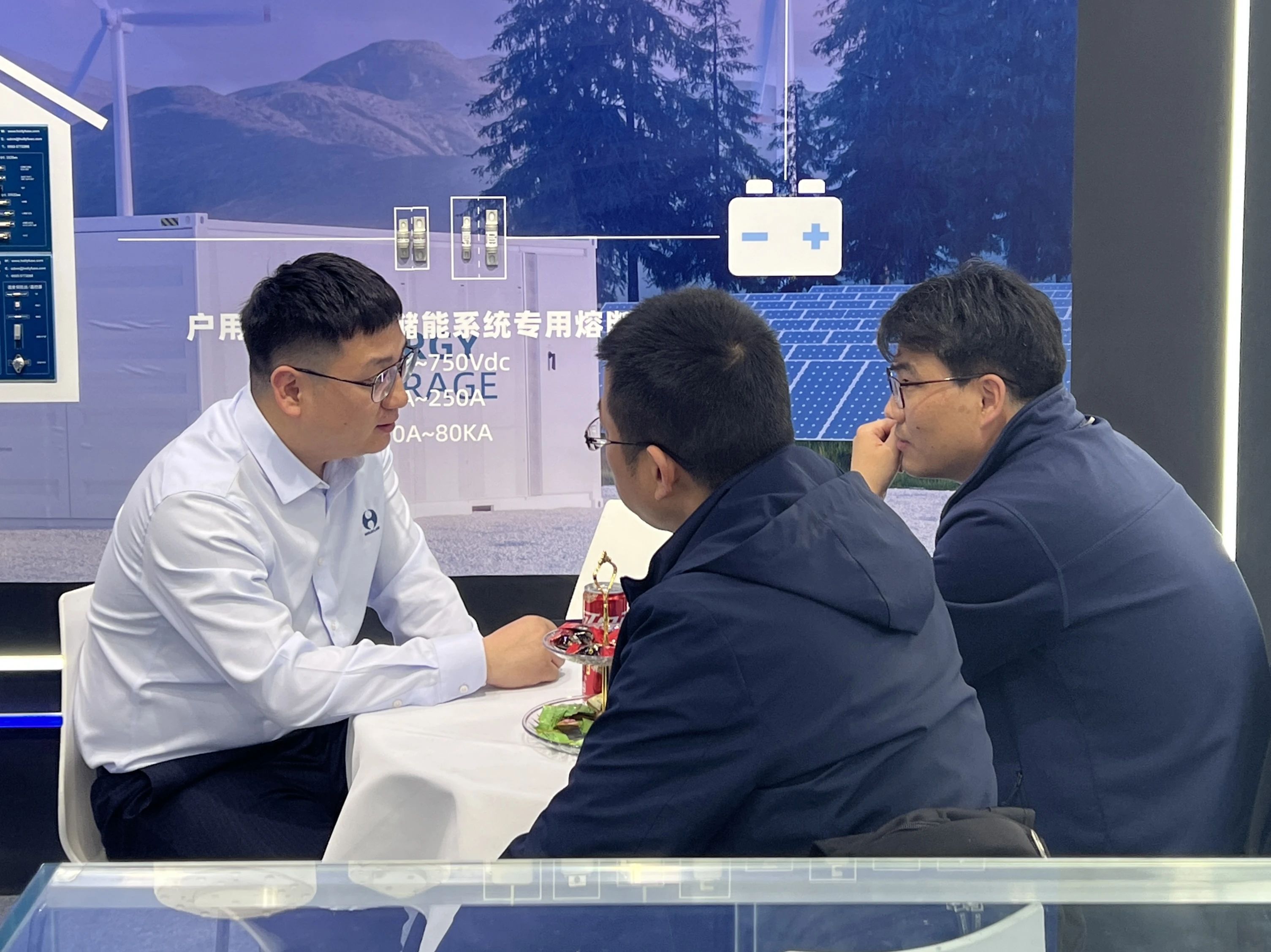 亚洲精品一区二区三区新线路